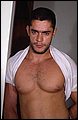 studly_muscled_brazilian_003.jpg