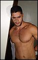 studly_muscled_brazilian_011.jpg
