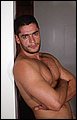 studly_muscled_brazilian_020.jpg